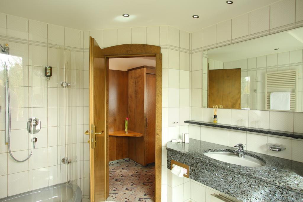 Hotel Brielhof Хехинген Екстериор снимка