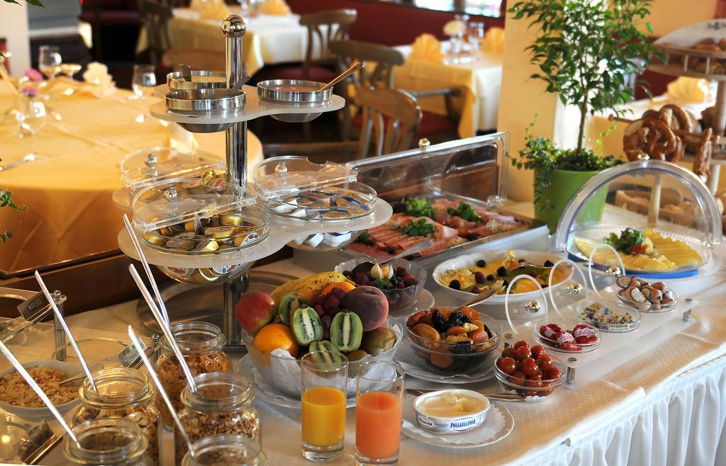 Hotel Brielhof Хехинген Екстериор снимка